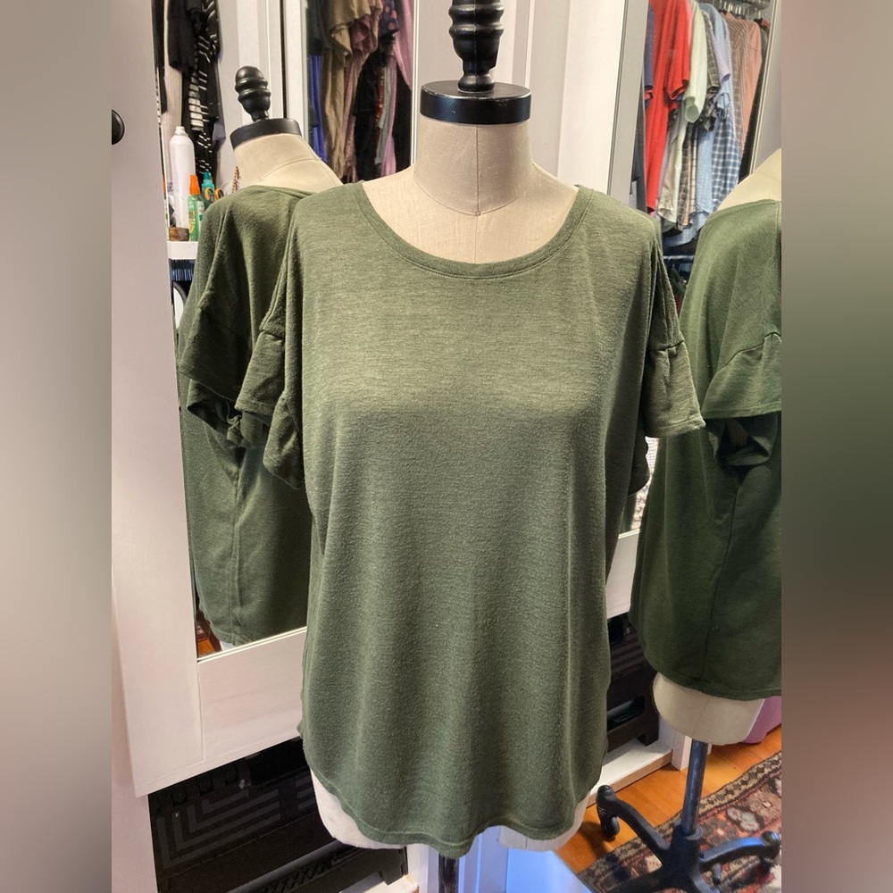 Time & Tru Olive Green Women's Top, Flutter Sleeves, Size Large